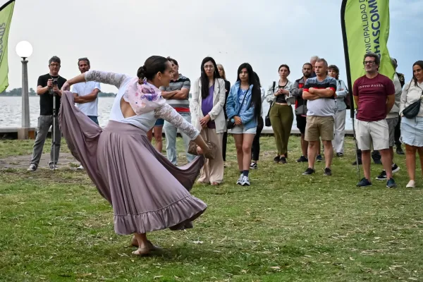 2025_12_16_19_58_49_9788780