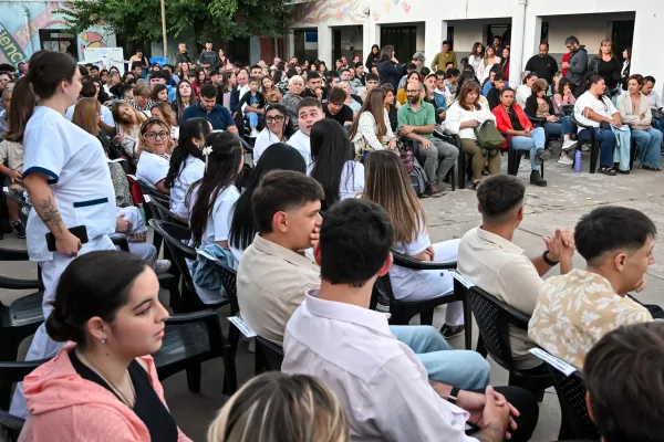 2025_12_02_20_15_55_1805686