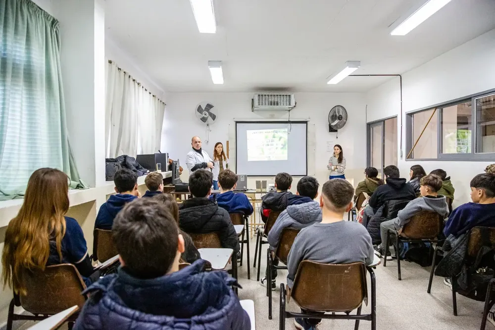 2802d726-3bde-4ad3-b5d2-0b3e4fae6866