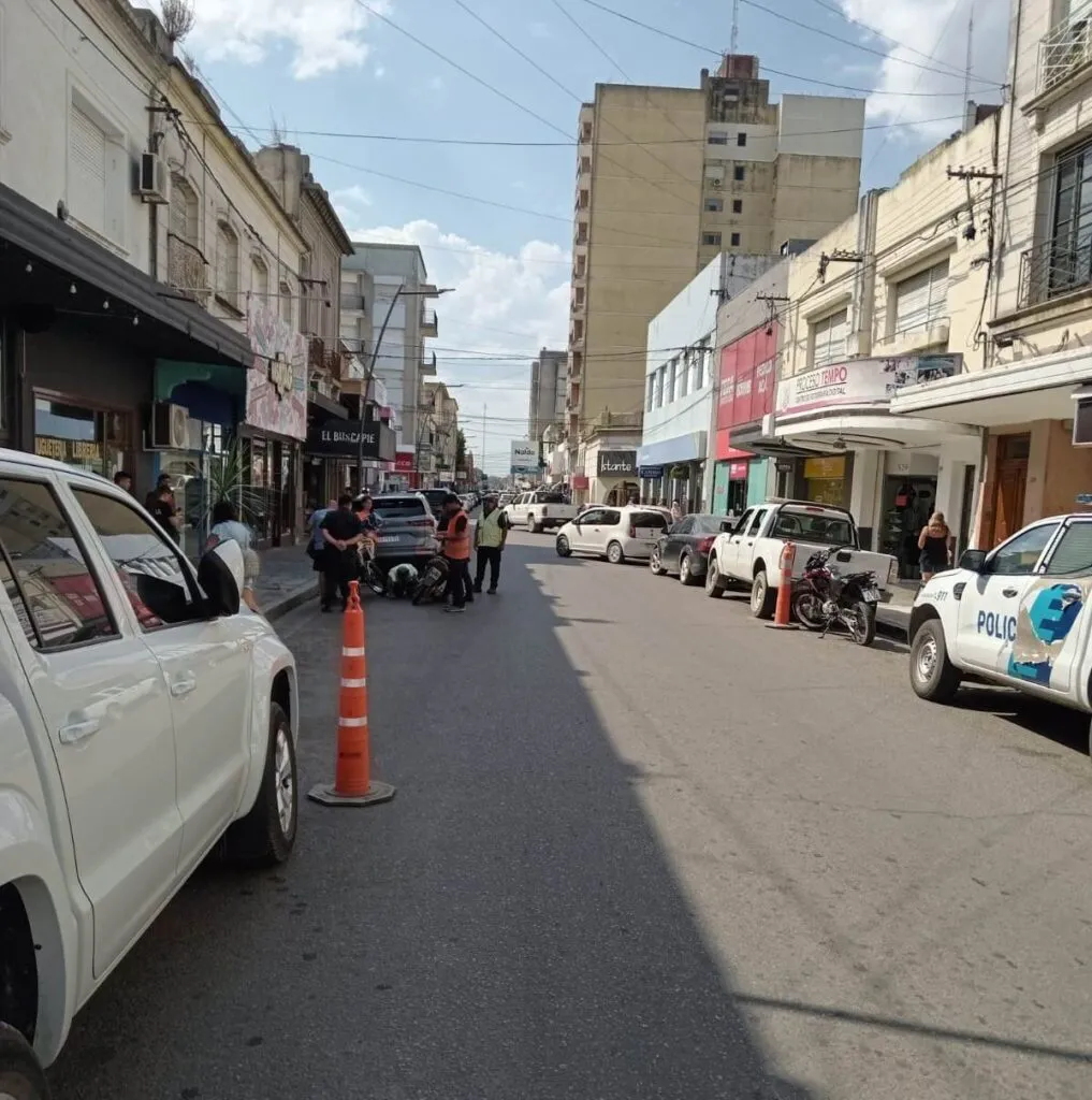 operativos-azul-1017x1024