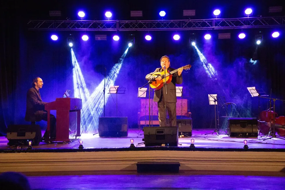 9cc8c1c9-e8bc-45bb-a27c-7bb7f64deb0f