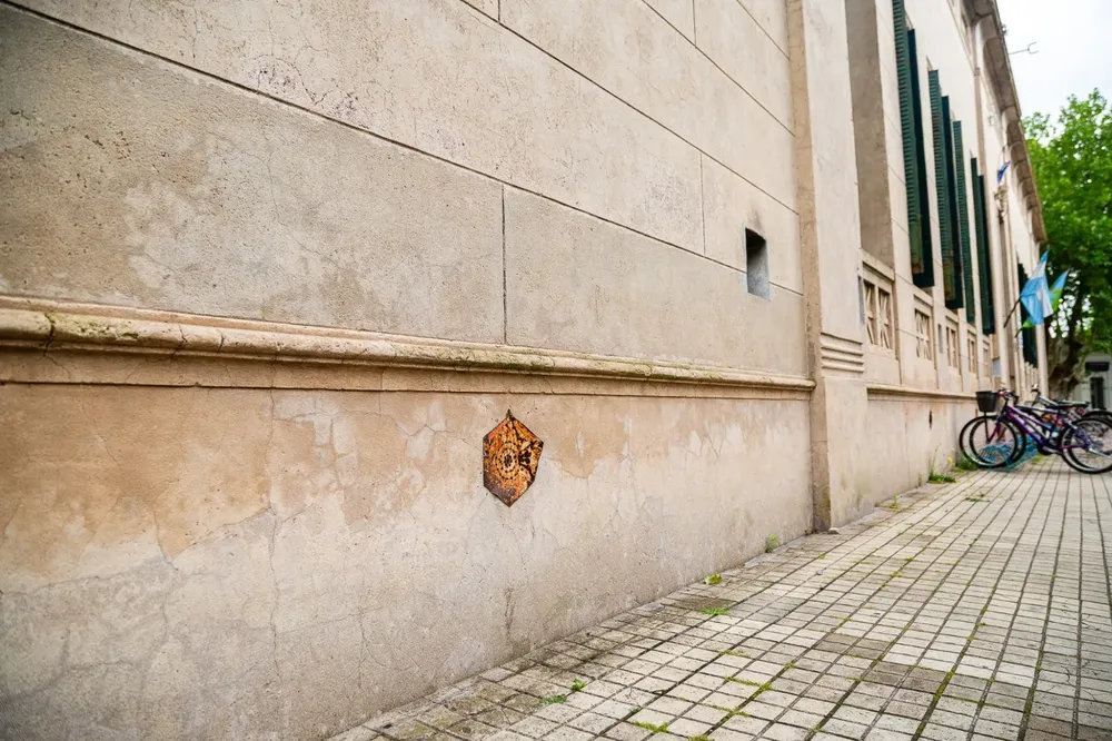 aa24f0d2-0ed5-48e9-b1c6-cfcf232eb5da