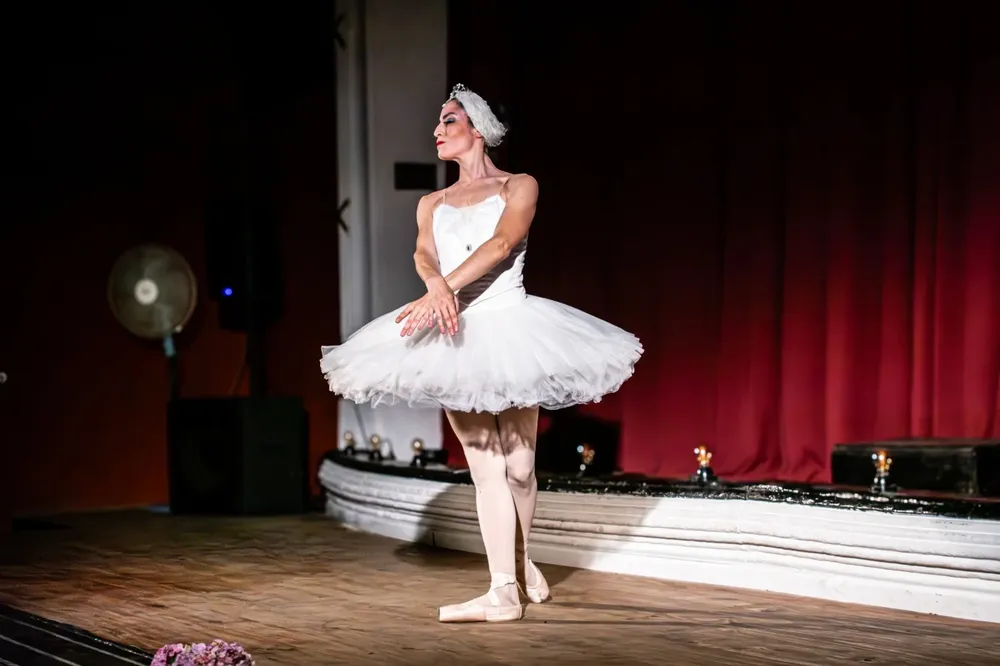 WhatsApp Image 2025-12-15 at 13.00.00