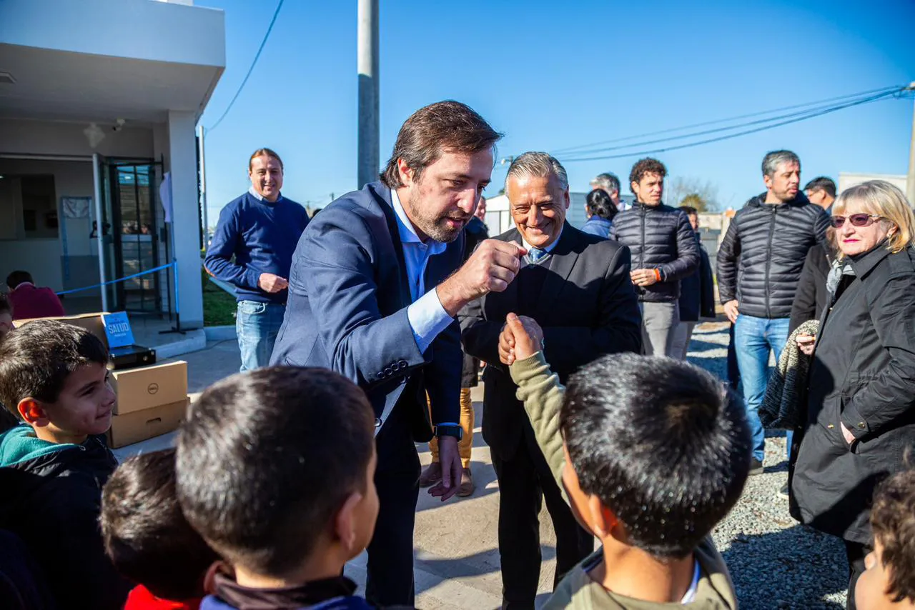 90f23cac-cbba-4cce-baa1-d92255fcb55b