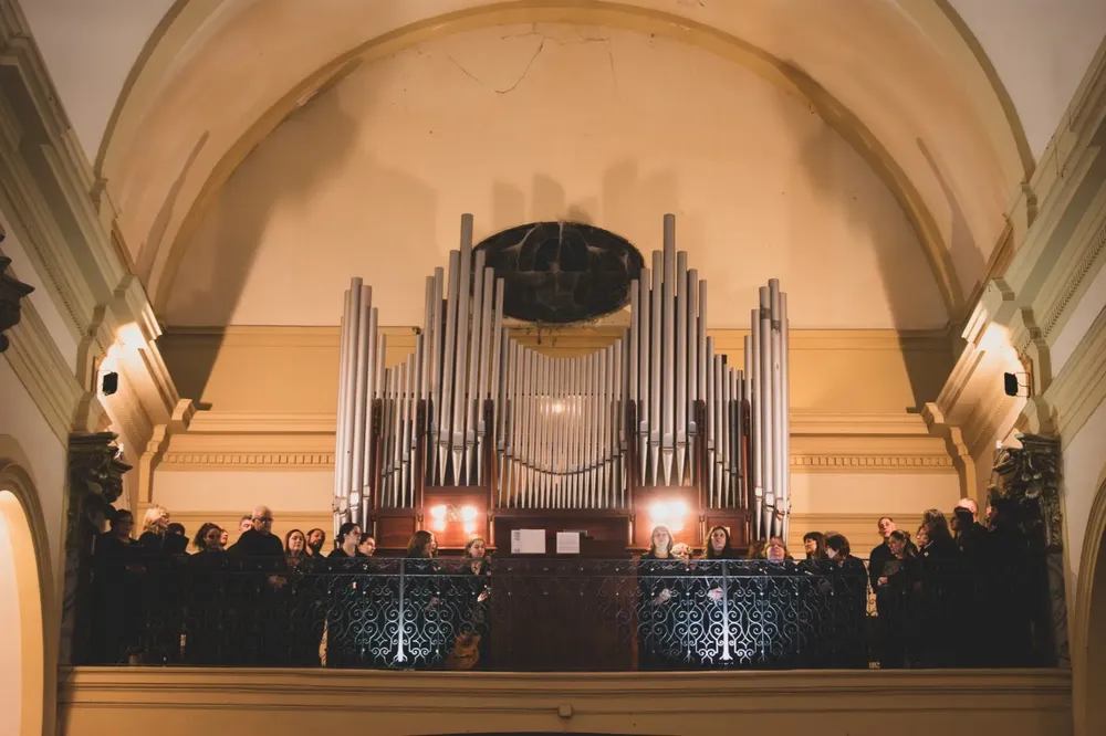 b8dbe9db-a4a1-4d7a-a524-4129e7e9c1c9