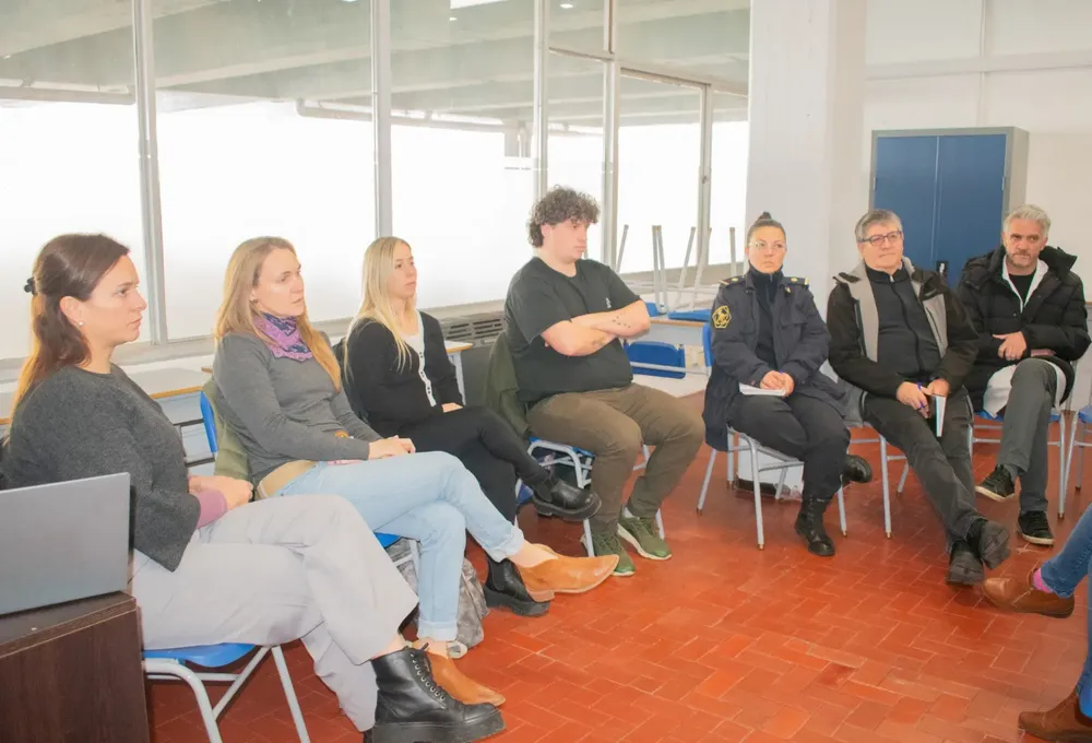 3e65c7df-be54-41cf-a8d9-35f954fafa0d