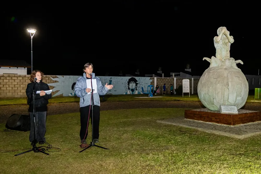 756180e1-4deb-4d6c-9cc0-1b4ef6c84d96