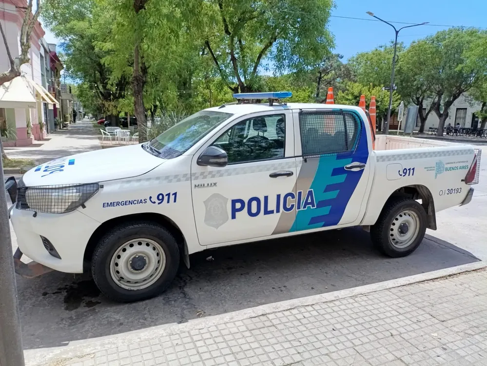 c6ee0f0a-dcf8-4f6b-b084-cd4939e5861c