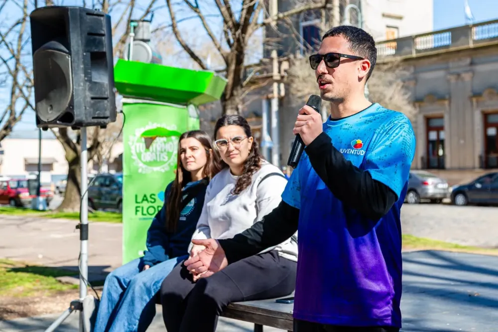 6be0927d-aeac-4a45-8030-c79d696915d9