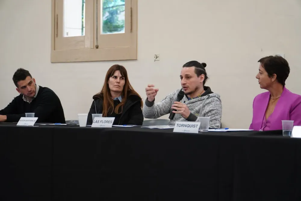 6c7746fb-3970-4ebf-b37d-4ed6ffba10d6