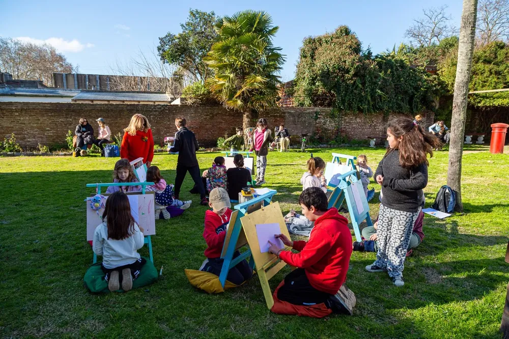 a585672a-6ae2-43e7-9a63-87ea7af28009