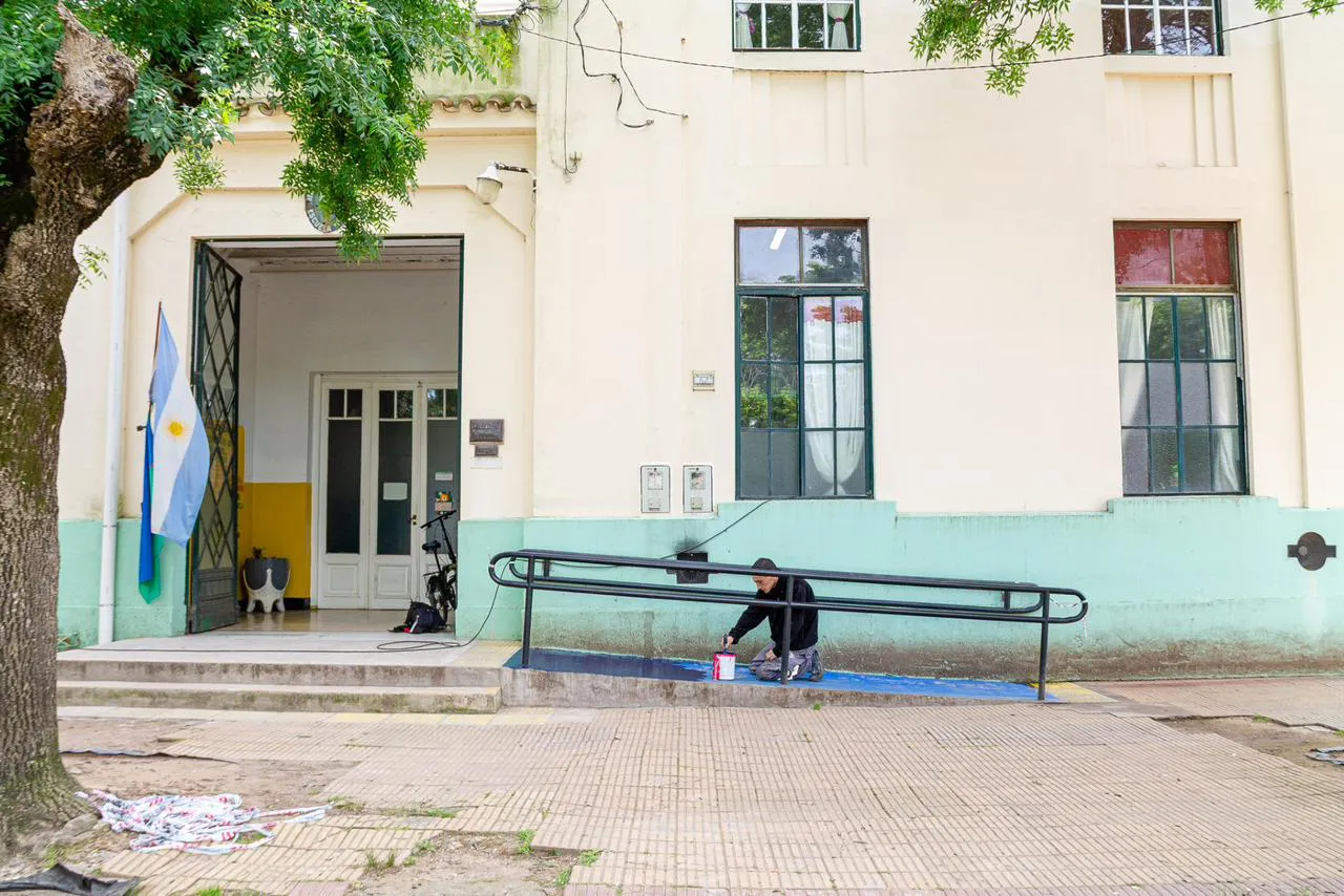 c0e03dbd-0839-452c-b021-8b085820a2c1