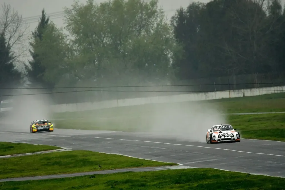 541744679_763696156402341_5333708068320044318_n-1536x1024