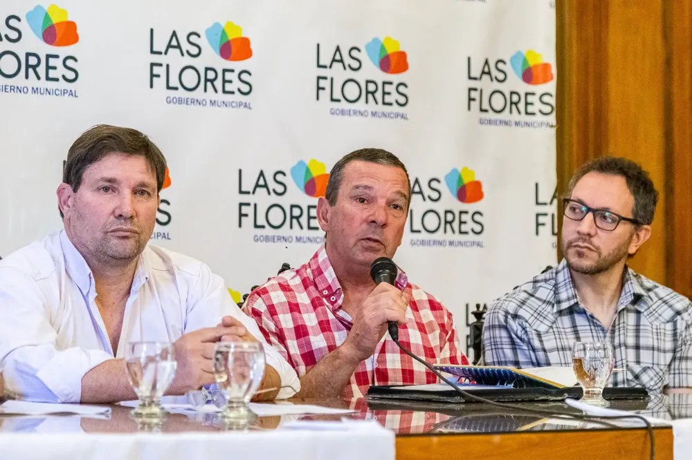 5a0deb10-7aea-4ca2-9364-cdfaf266c26c