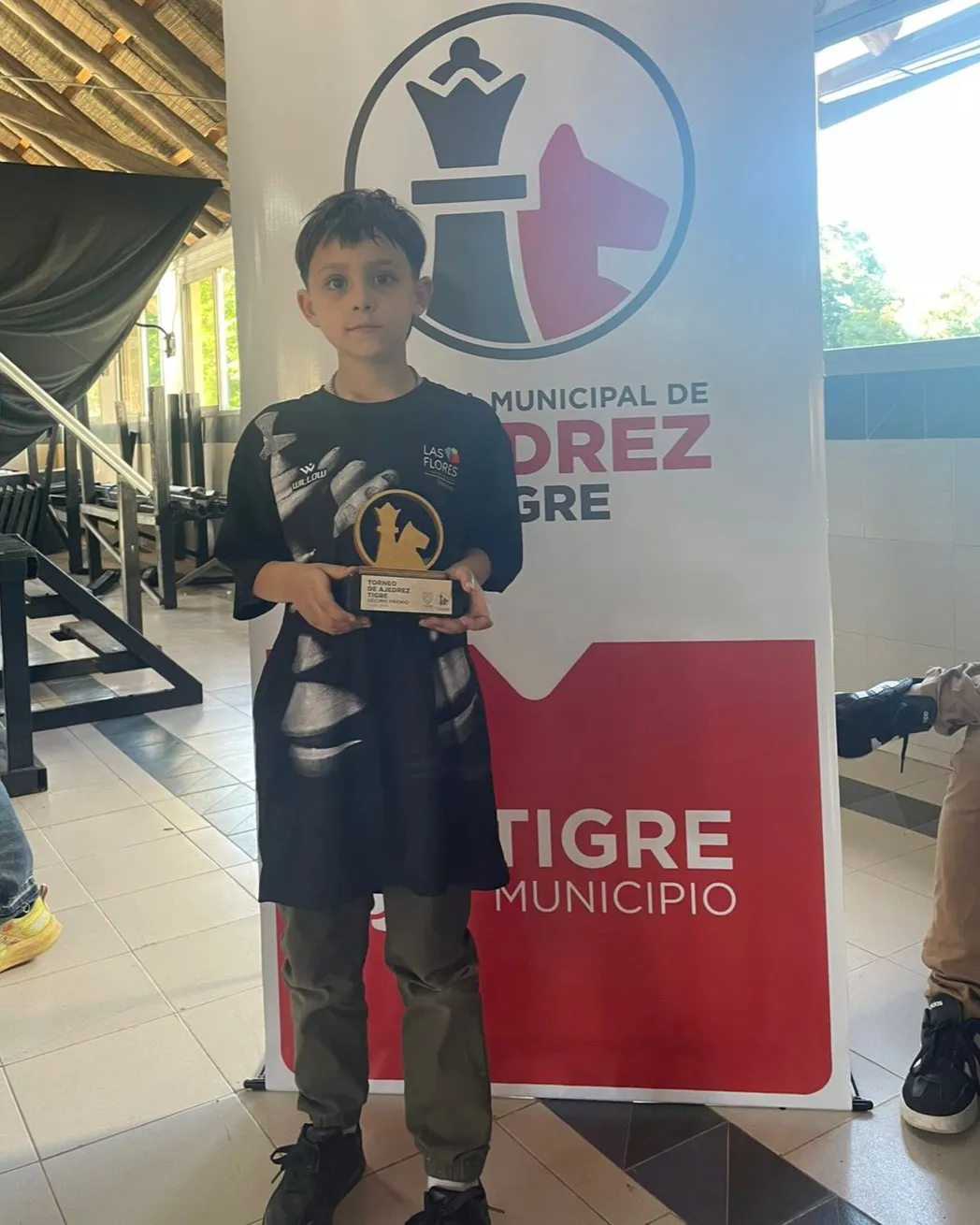 cd832171-b073-4ef2-9a7c-f0b2dc32df47