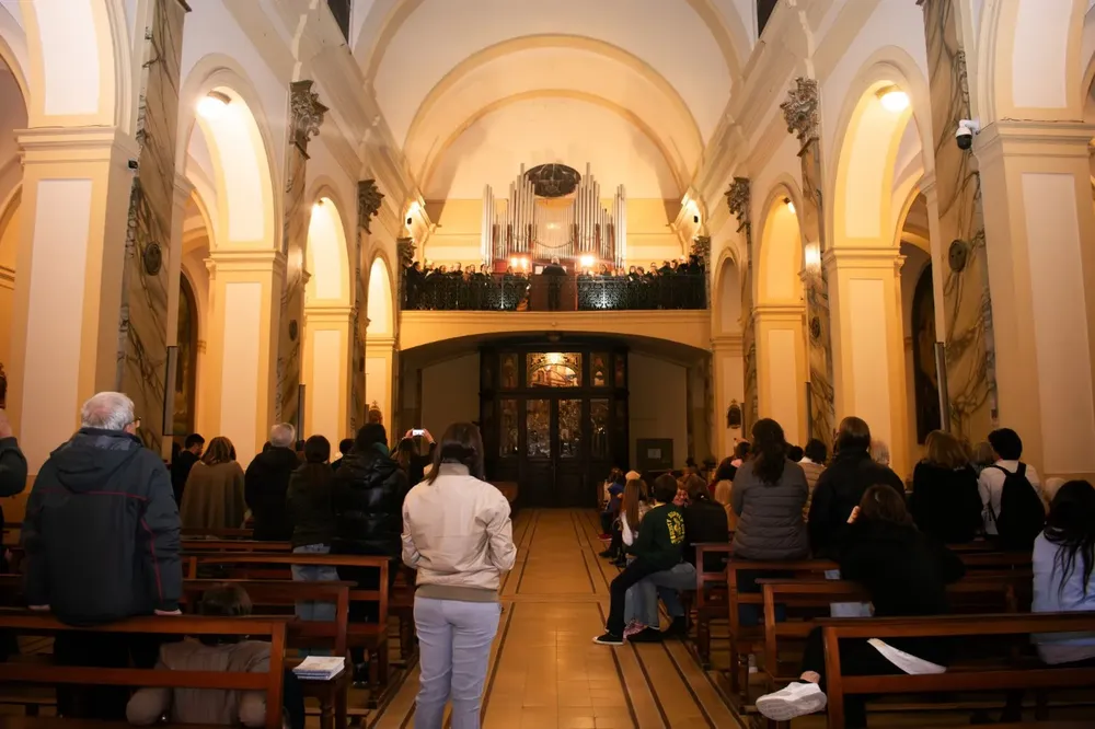 b0a8d52f-4750-4e95-a8d7-b8bd5c4a459b