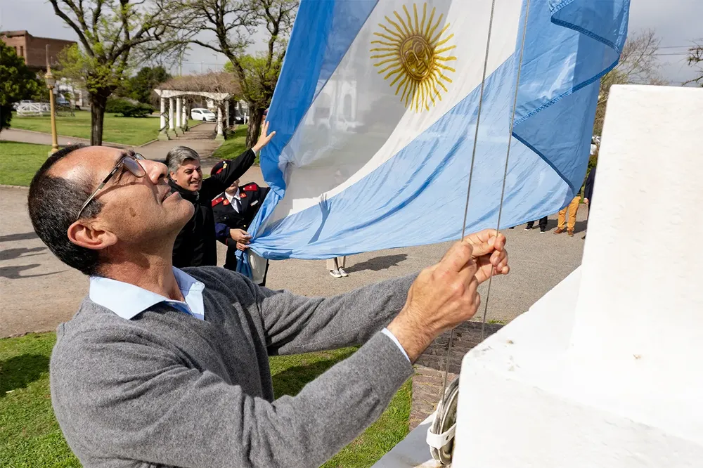 2025-09-16-acto-aniv-Cachari-03foto-Lucas-Tedesco-1